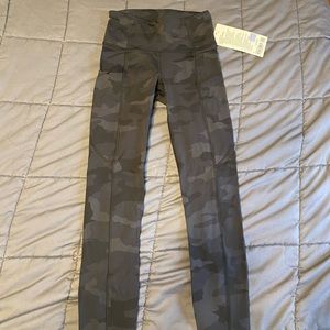 Lululemon fast and free crop 23”